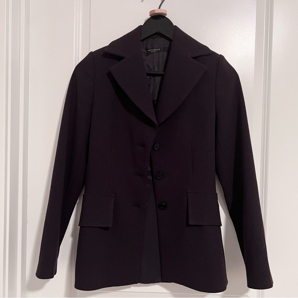 Sotto voce blazer in deep plum-ish color, super unique from Europe size small